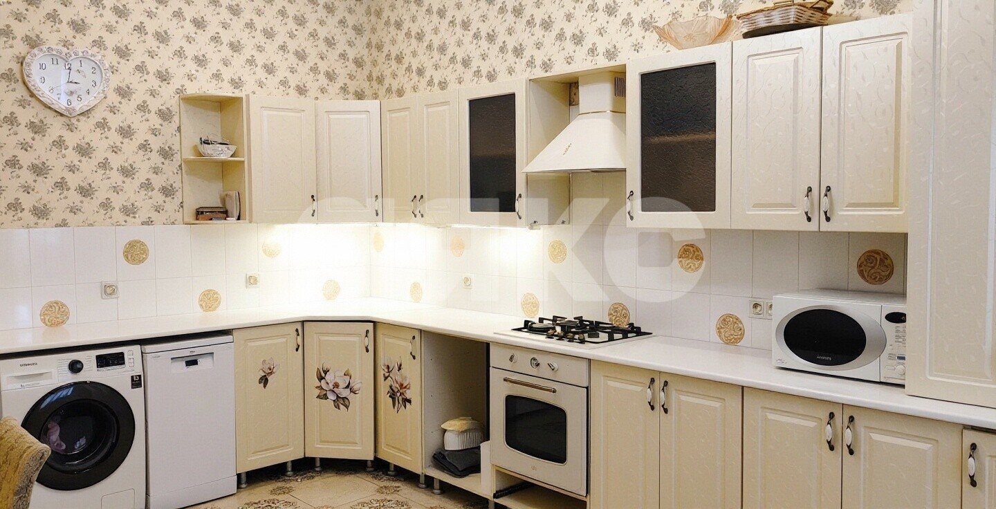 Фото №10: Дом <span class="whitespace-nowrap">100 м²</span> <span class="whitespace-nowrap">+ 6 сот.</span>, <span class="whitespace-nowrap">1 эт.</span> - Майкоп, мкр. квартал Дубзавод, ул. Тургенева, 80