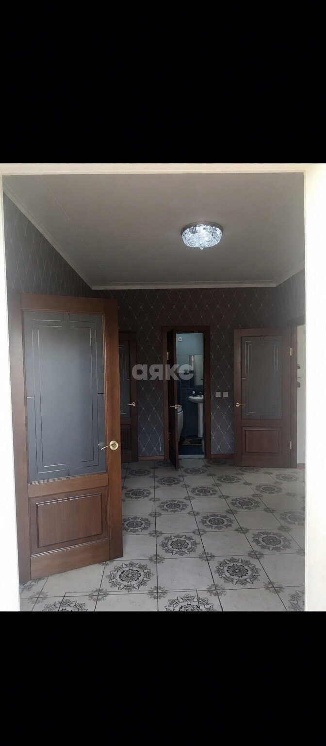 Фото №6: Дом <span class="whitespace-nowrap">100 м²</span> <span class="whitespace-nowrap">+ 6 сот.</span>, <span class="whitespace-nowrap">1 эт.</span> - Майкоп, мкр. Кондитерской Фабрики, ул. Восточная