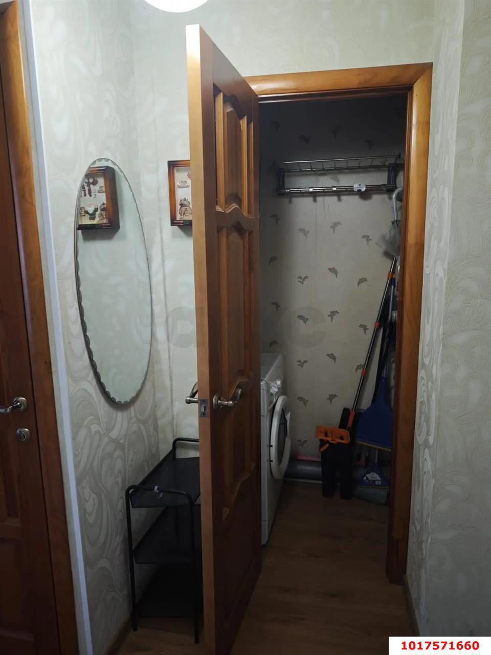 Фото №8: 1-комнатная квартира <span class="whitespace-nowrap">33 м²</span>, <span class="whitespace-nowrap">3/12 эт.</span> - Краснодар, Западный внутригородской округ, мкр. Юбилейный, ул. 70-летия Октября, 12/1