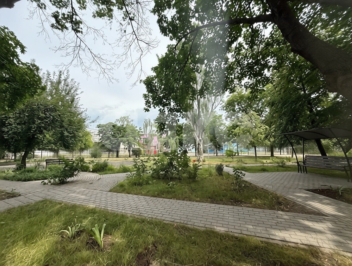 Фото №3: 3-комнатная квартира <span class="whitespace-nowrap">56 м²</span>, <span class="whitespace-nowrap">9/9 эт.</span> - Мариуполь, Левобережный, мкр. Азовский, пр-кт Победы, 104