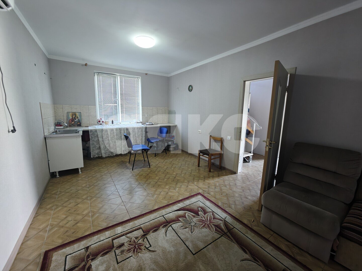 Фото №13: Дом <span class="whitespace-nowrap">110 м²</span> <span class="whitespace-nowrap">+ 3.4 сот.</span>, <span class="whitespace-nowrap">2 эт.</span> - Кореновск, мкр. 2-й квартал, ул. Суворова