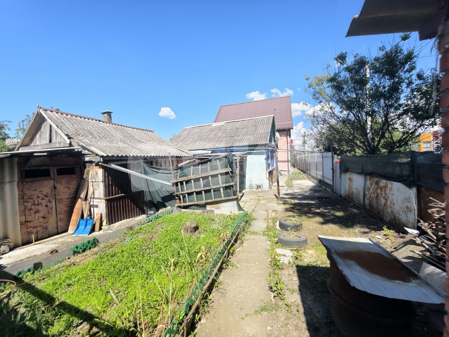 Фото №5: Дом <span class="whitespace-nowrap">110 м²</span> <span class="whitespace-nowrap">+ 3.4 сот.</span>, <span class="whitespace-nowrap">2 эт.</span> - Кореновск, мкр. 2-й квартал, ул. Суворова