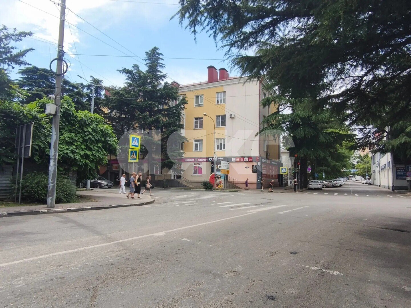 Фото №8: Коммерция <span class="whitespace-nowrap">116 м²</span>, <span class="whitespace-nowrap">2/2 эт.</span> - Туапсе, ул. Гагарина, 8
