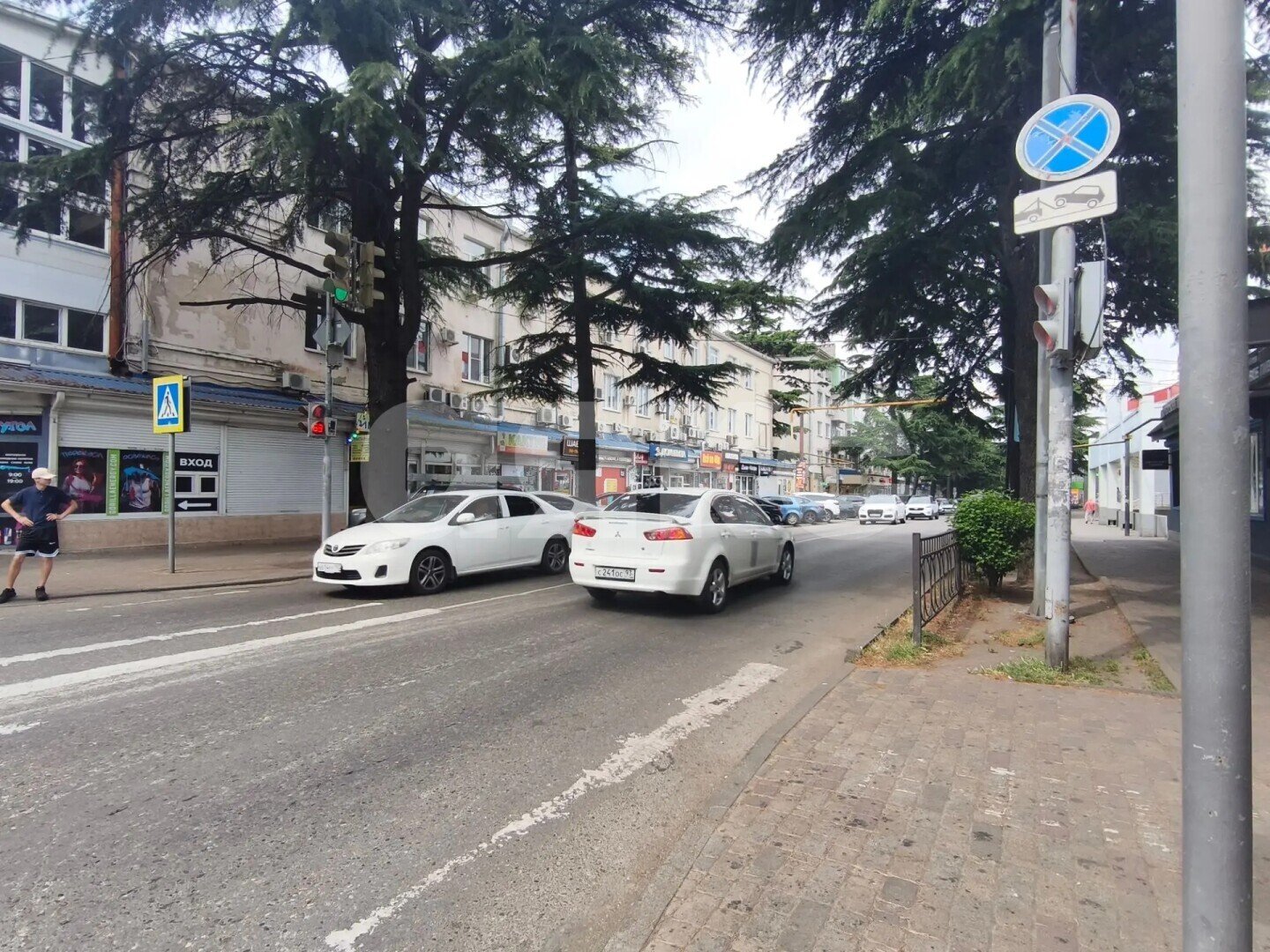 Фото №6: Коммерция <span class="whitespace-nowrap">116 м²</span>, <span class="whitespace-nowrap">2/2 эт.</span> - Туапсе, ул. Гагарина, 8