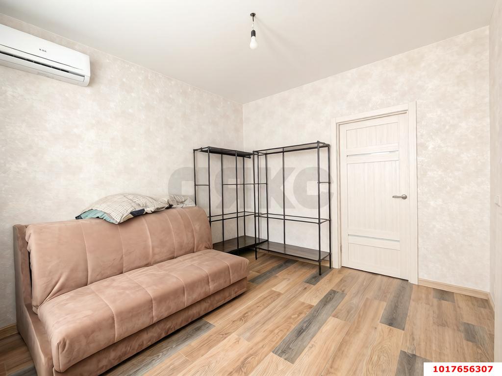 Фото №7: 1-комнатная квартира <span class="whitespace-nowrap">48 м²</span>, <span class="whitespace-nowrap">10/21 эт.</span> - Краснодар, Прикубанский внутригородской округ, мкр. ЖК Бауинвест, ул. Героев-Разведчиков, 11/4