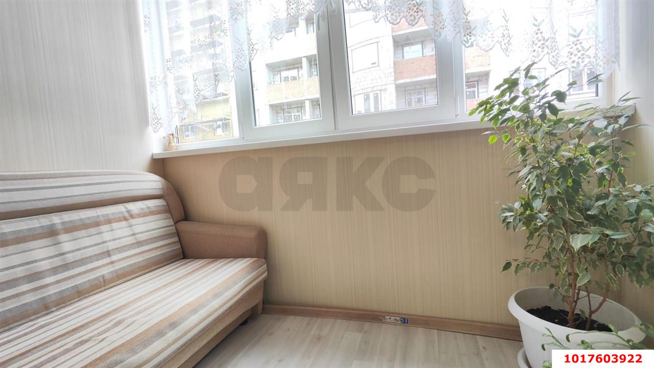 Фото №7: Студия <span class="whitespace-nowrap">30 м²</span>, <span class="whitespace-nowrap">4/7 эт.</span> - Краснодар, Прикубанский внутригородской округ, мкр. Музыкальный, ул. имени Сергея Есенина, 108/1к2