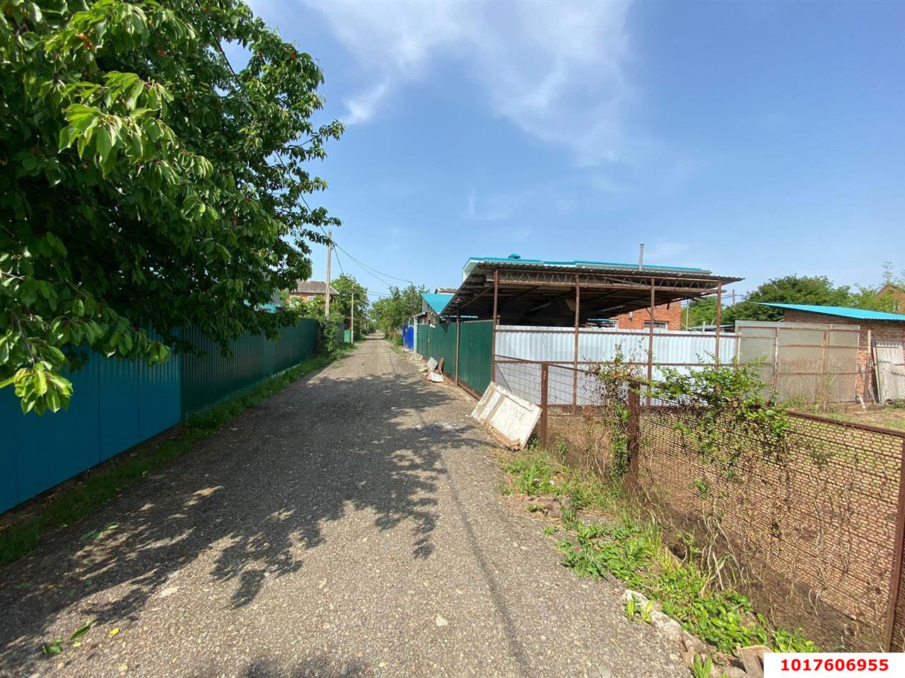 Фото №1: Личное подсобное хозяйство <span class="whitespace-nowrap">4.2 сот.</span> - СНТ Микробиолог, мкр. Прикубанский внутригородской округ, ул. Вишнёвая, 23