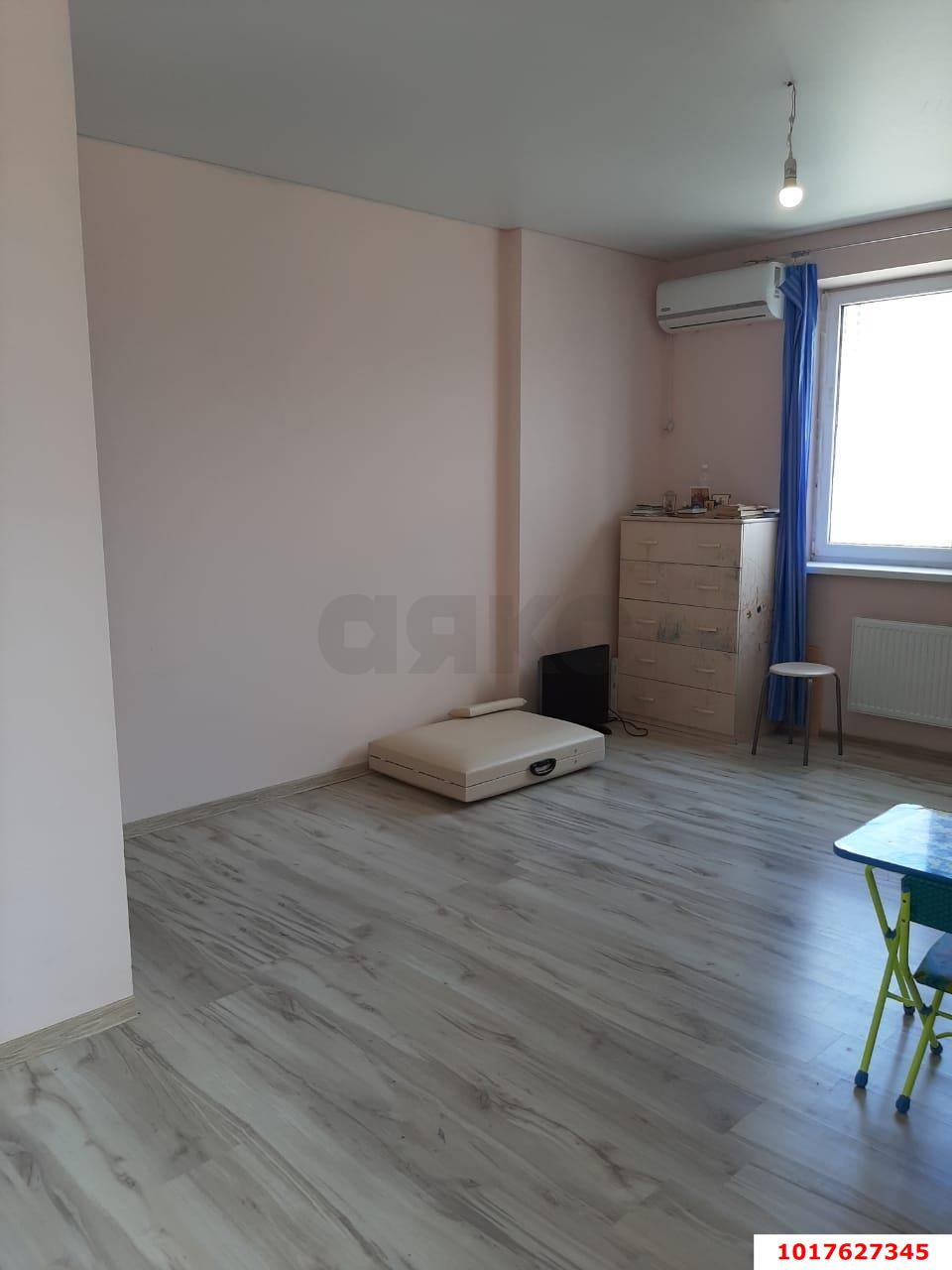 Фото №4: 1-комнатная квартира <span class="whitespace-nowrap">45 м²</span>, <span class="whitespace-nowrap">4/12 эт.</span> - Краснодар, Прикубанский внутригородской округ, Славянский, мкр. Светлоград, ул. Красных Партизан, 1/3к10