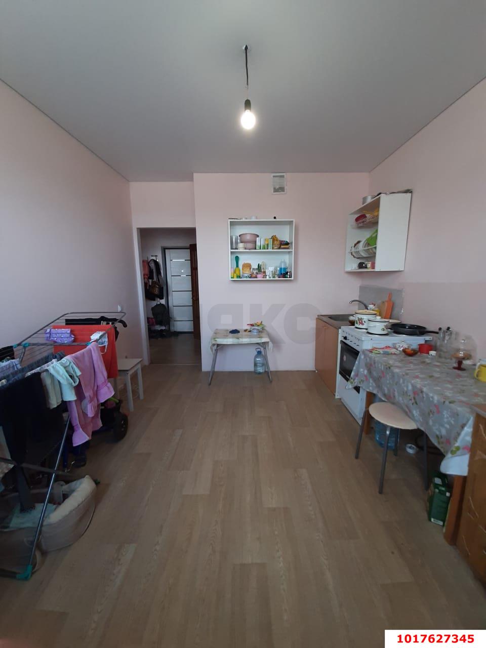 Фото №6: 1-комнатная квартира <span class="whitespace-nowrap">45 м²</span>, <span class="whitespace-nowrap">4/12 эт.</span> - Краснодар, Прикубанский внутригородской округ, Славянский, мкр. Светлоград, ул. Красных Партизан, 1/3к10