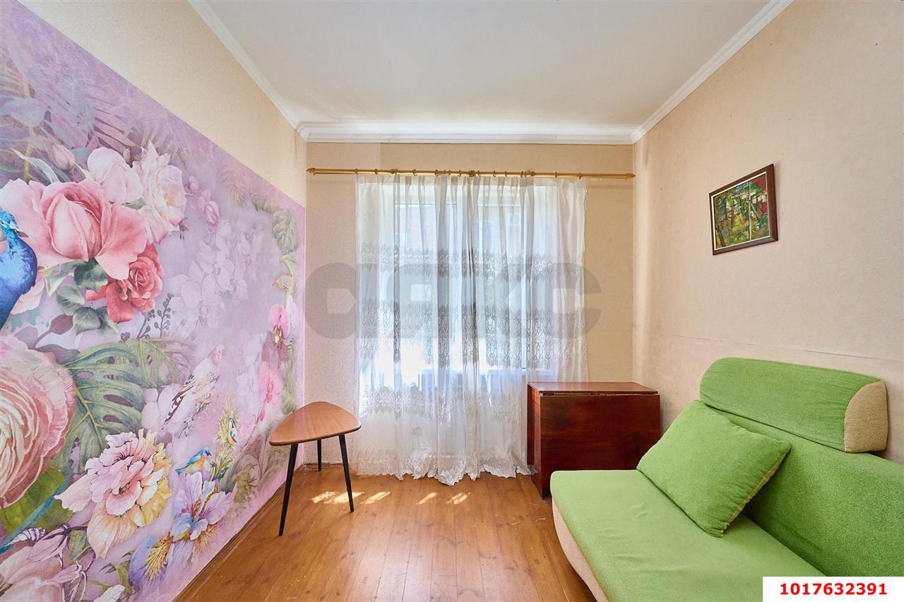 Фото №1: 1-комнатная квартира <span class="whitespace-nowrap">28 м²</span>, <span class="whitespace-nowrap">1/2 эт.</span> - Краснодар, Прикубанский внутригородской округ, мкр. 9-й километр, ул. Можайского, 53