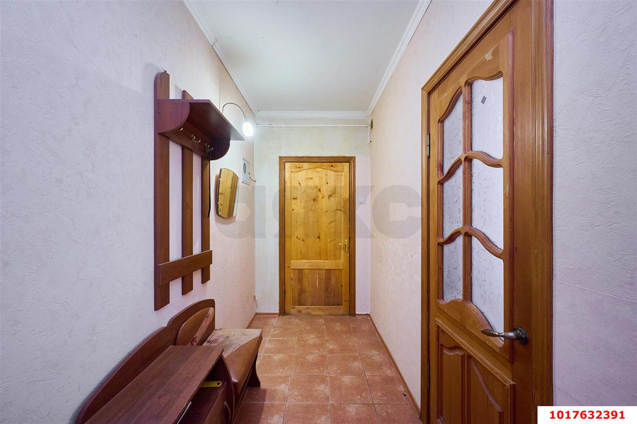 Фото №8: 1-комнатная квартира <span class="whitespace-nowrap">28 м²</span>, <span class="whitespace-nowrap">1/2 эт.</span> - Краснодар, Прикубанский внутригородской округ, мкр. 9-й километр, ул. Можайского, 53