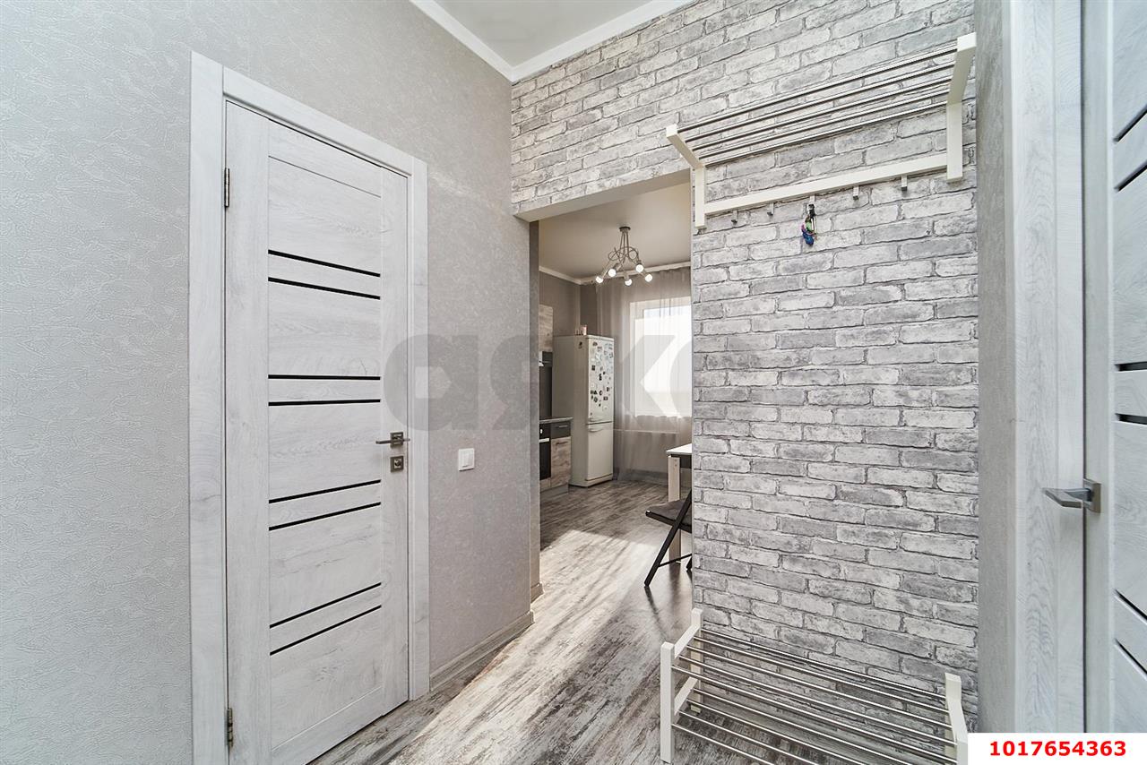 Фото №12: 1-комнатная квартира <span class="whitespace-nowrap">43 м²</span>, <span class="whitespace-nowrap">19/19 эт.</span> - Краснодар, Прикубанский внутригородской округ, мкр. ЖК Красная Площадь, ул. Кореновская, 57к1