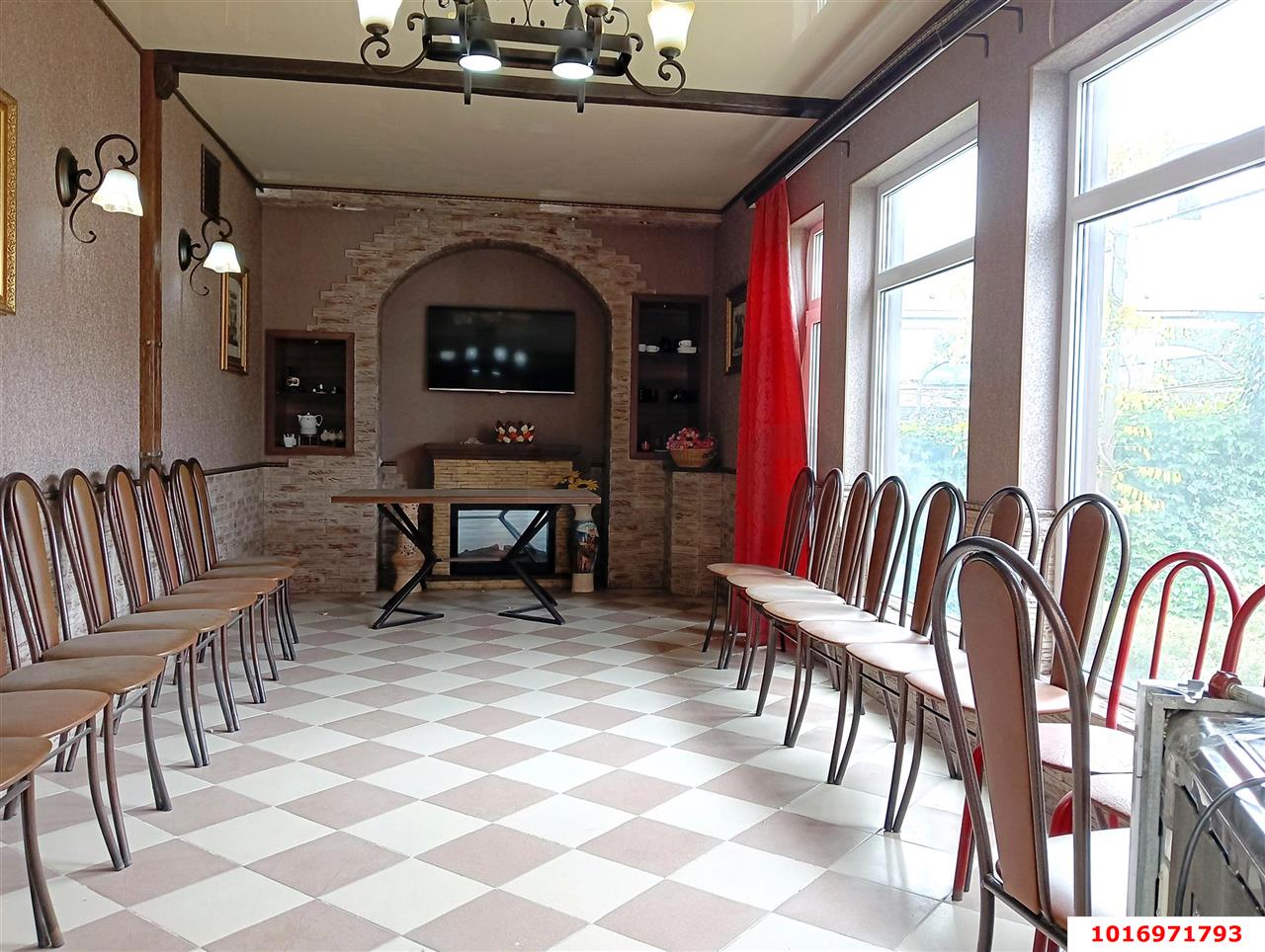 Фото №8: Готовый бизнес <span class="whitespace-nowrap">187 м²</span>, <span class="whitespace-nowrap">2/2 эт.</span> - Воронежская, ул. Садовая, 229