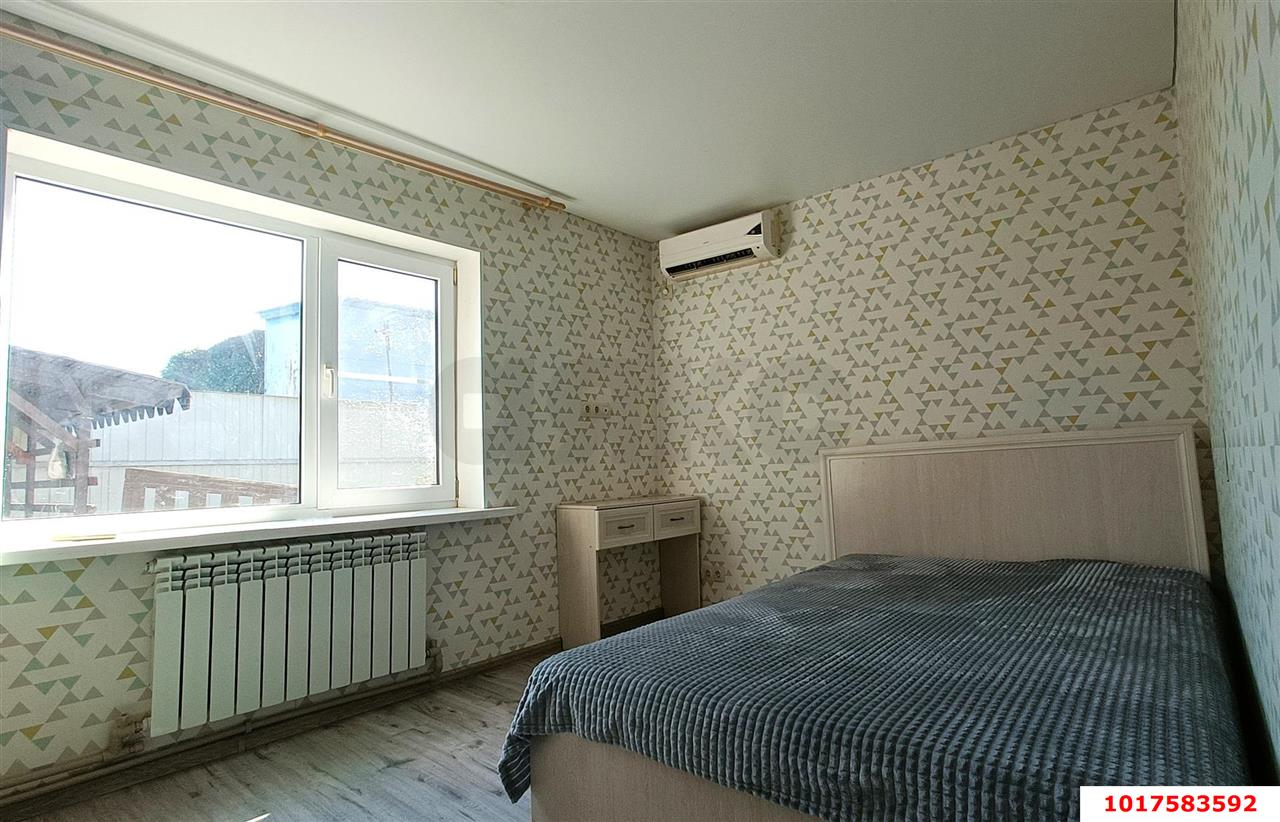 Фото №3: 2-комнатная квартира <span class="whitespace-nowrap">38 м²</span>, <span class="whitespace-nowrap">1/1 эт.</span> - Краснодар, Прикубанский внутригородской округ, мкр. Славянский, ул. имени Толбухина, 73