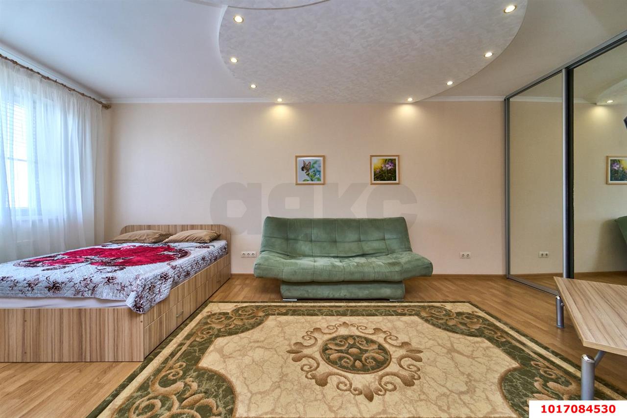 Фото №7: 1-комнатная квартира <span class="whitespace-nowrap">47 м²</span>, <span class="whitespace-nowrap">11/13 эт.</span> - Краснодар, Прикубанский внутригородской округ, мкр. Завод Измерительных Приборов, ул. Зиповская, 11