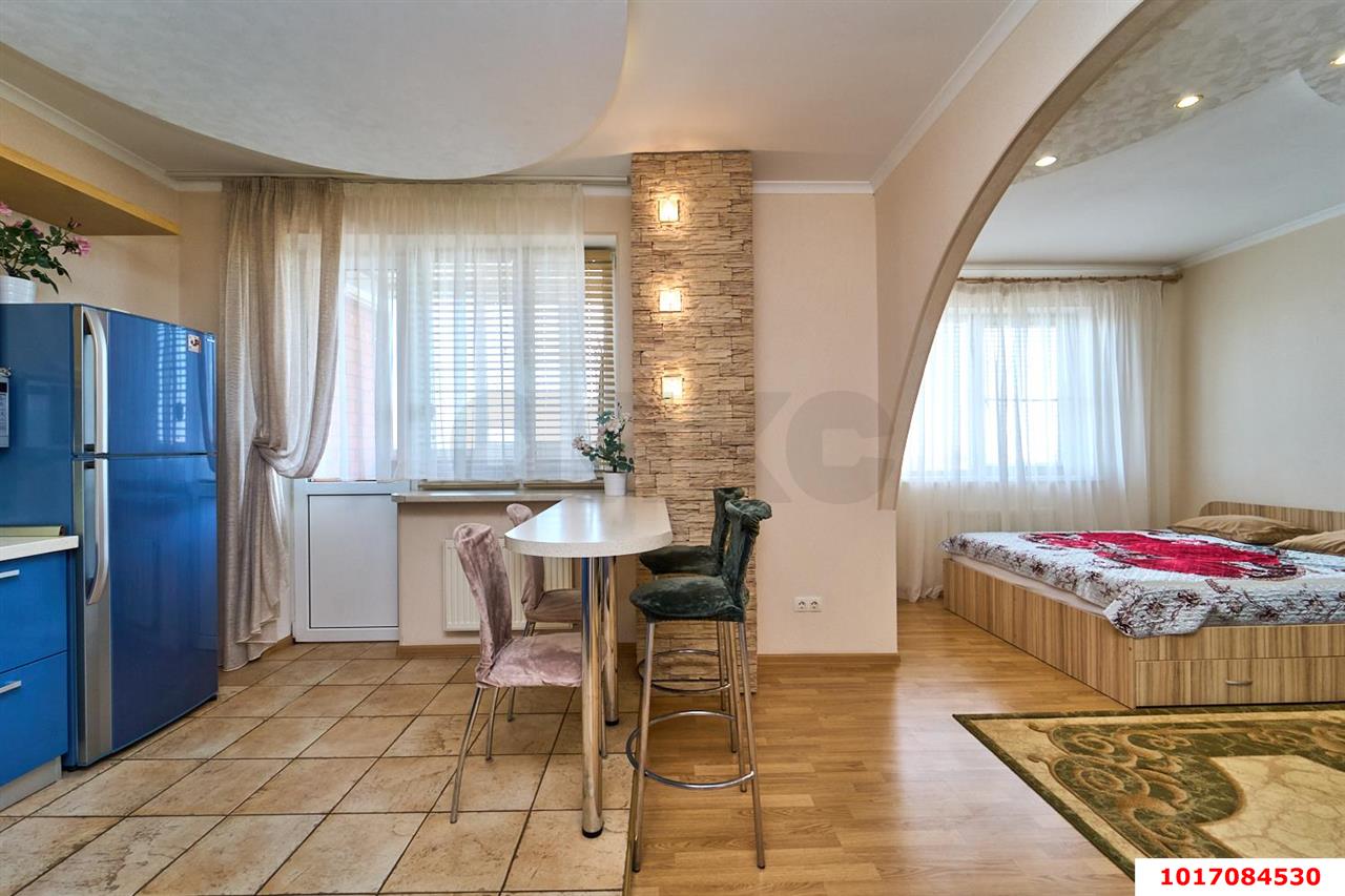 Фото №2: 1-комнатная квартира <span class="whitespace-nowrap">47 м²</span>, <span class="whitespace-nowrap">11/13 эт.</span> - Краснодар, Прикубанский внутригородской округ, мкр. Завод Измерительных Приборов, ул. Зиповская, 11