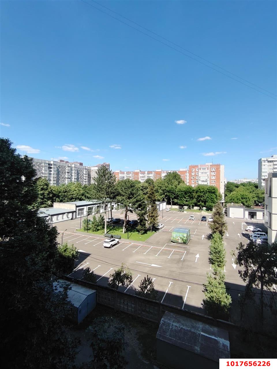Фото №15: 4-комнатная квартира <span class="whitespace-nowrap">90 м²</span>, <span class="whitespace-nowrap">5/9 эт.</span> - Краснодар, Прикубанский внутригородской округ, мкр. Завод Измерительных Приборов, ул. имени 40-летия Победы, 33/3