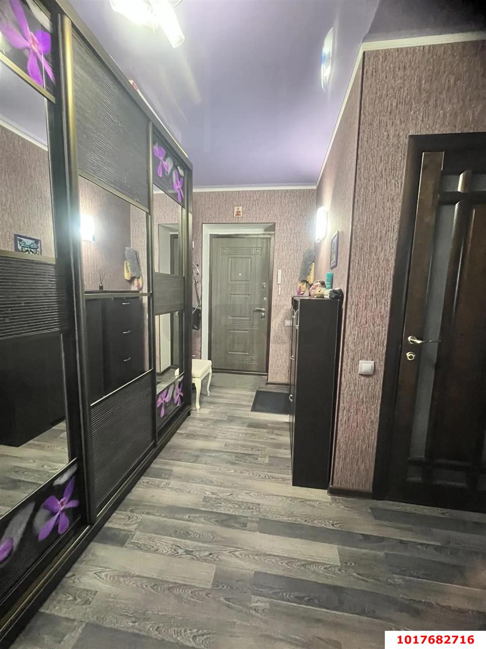Фото №7: 2-комнатная квартира <span class="whitespace-nowrap">63 м²</span>, <span class="whitespace-nowrap">3/6 эт.</span> - Краснодар, Прикубанский внутригородской округ, мкр. Музыкальный, ул. имени Сергея Есенина, 127/2