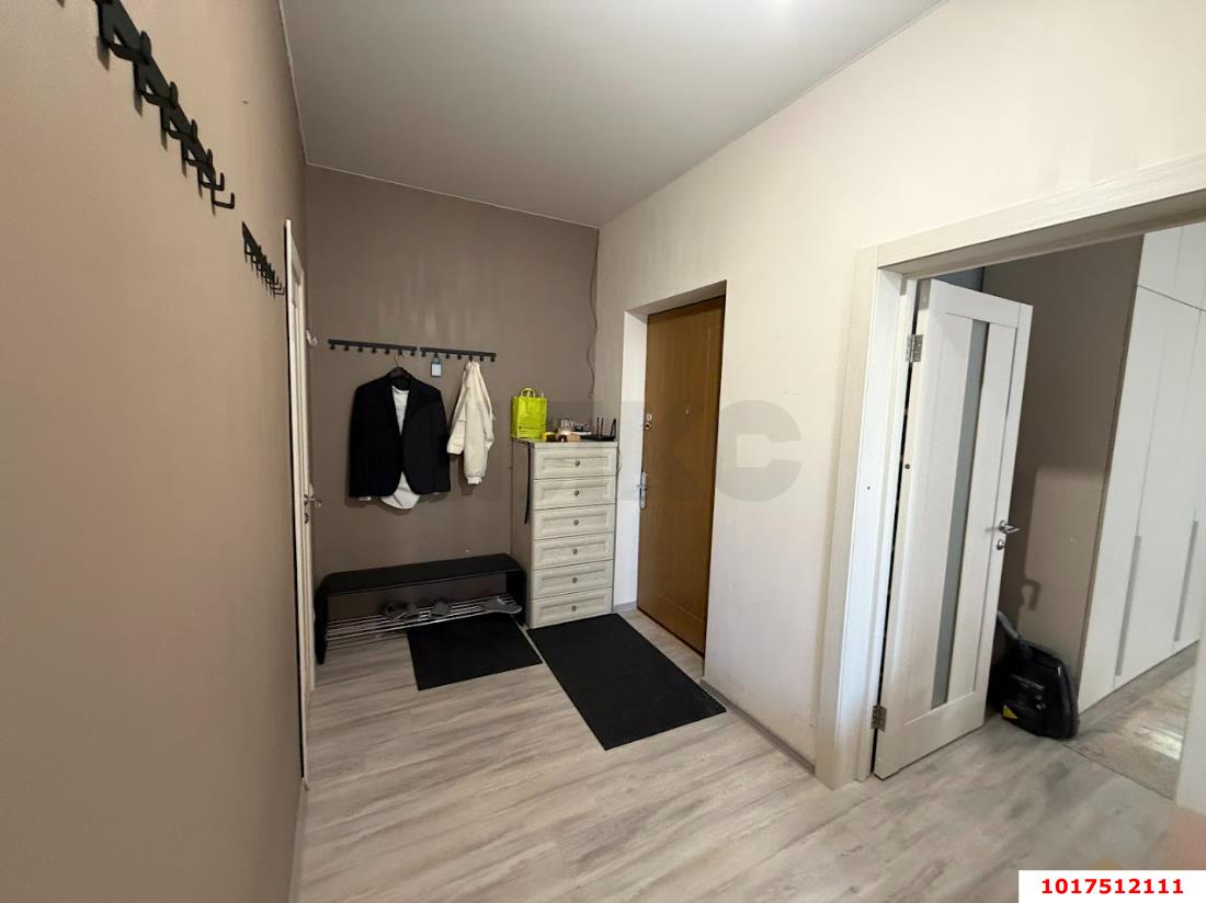 Фото №7: 3-комнатная квартира <span class="whitespace-nowrap">85 м²</span>, <span class="whitespace-nowrap">6/16 эт.</span> - Краснодар, Западный внутригородской округ, мкр. Юбилейный, ул. 70-летия Октября, 1/4