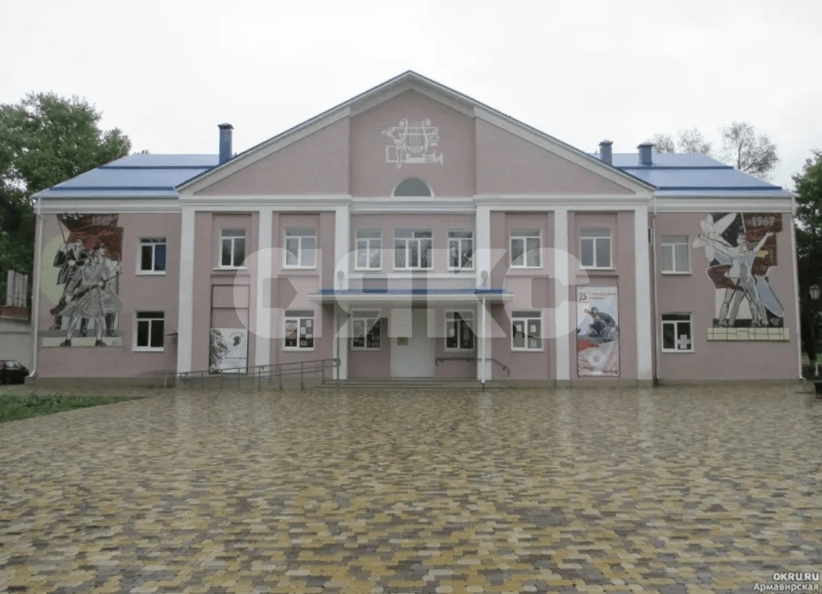 Фото №7: 2-комнатная квартира <span class="whitespace-nowrap">50 м²</span>, <span class="whitespace-nowrap">2/2 эт.</span> - Новокубанск, ул. Мира, 9