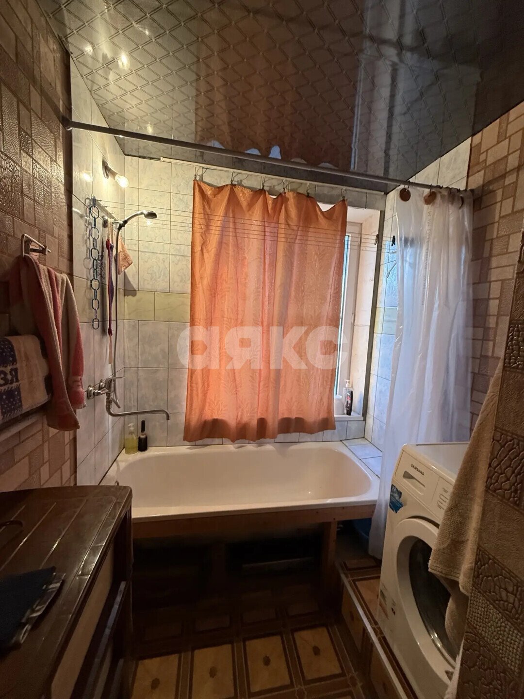 Фото №5: 2-комнатная квартира <span class="whitespace-nowrap">50 м²</span>, <span class="whitespace-nowrap">2/2 эт.</span> - Новокубанск, ул. Мира, 9