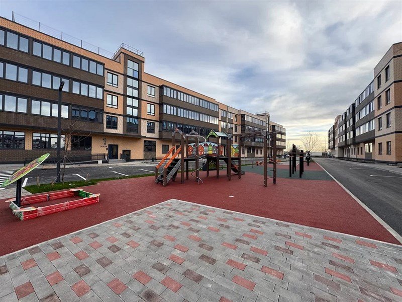 Фото №2: 1-комнатная квартира <span class="whitespace-nowrap">38 м²</span>, <span class="whitespace-nowrap">3/4 эт.</span> - Южный, мкр. жилой комплекс Южные Соседи