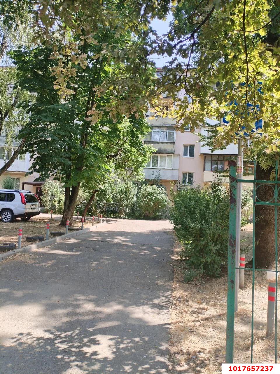 Фото №10: 2-комнатная квартира <span class="whitespace-nowrap">38 м²</span>, <span class="whitespace-nowrap">1/5 эт.</span> - Краснодар, Центральный внутригородской округ, мкр. Центральный, ул. Братьев Дроздовых, 14