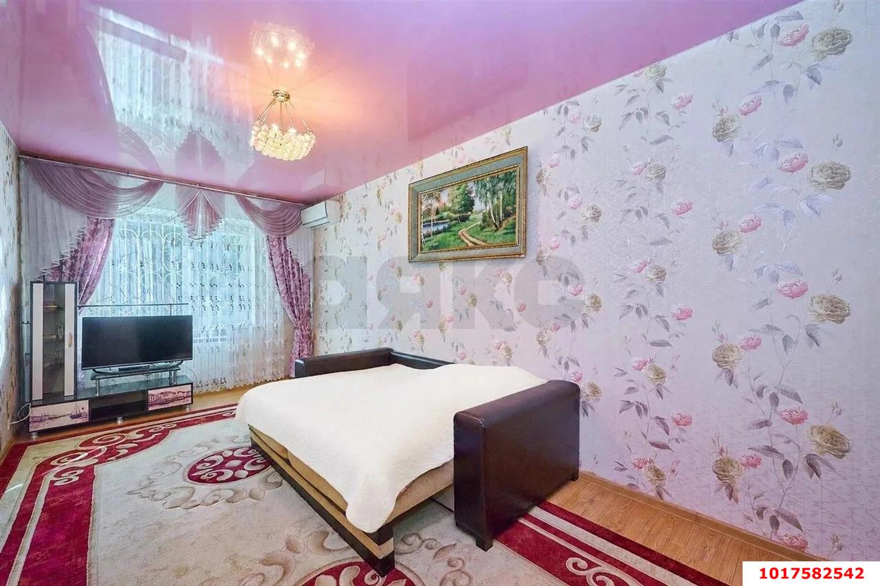 Фото №6: 1-комнатная квартира <span class="whitespace-nowrap">50 м²</span>, <span class="whitespace-nowrap">1/3 эт.</span> - Краснодар, Карасунский внутригородской округ, ж/м Пашковский, ул. Евдокии Бершанской, 408/1