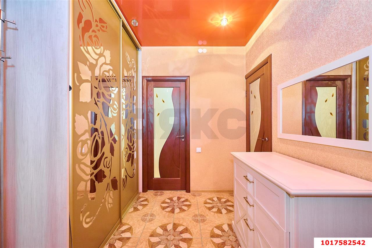 Фото №10: 1-комнатная квартира <span class="whitespace-nowrap">50 м²</span>, <span class="whitespace-nowrap">1/3 эт.</span> - Краснодар, Карасунский внутригородской округ, ж/м Пашковский, ул. Евдокии Бершанской, 408/1