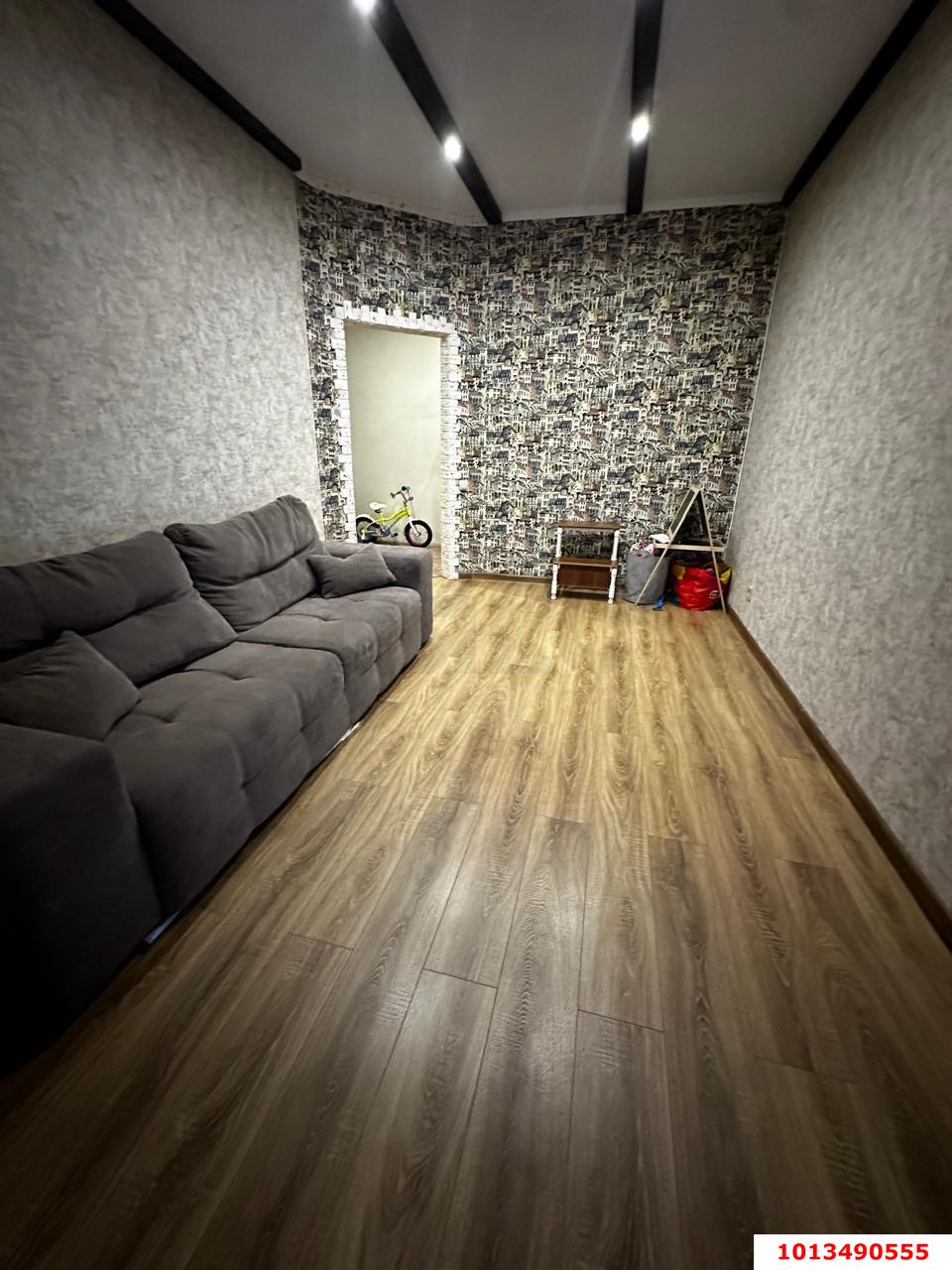 Фото №6: 1-комнатная квартира <span class="whitespace-nowrap">38 м²</span>, <span class="whitespace-nowrap">4/4 эт.</span> - Знаменский, Карасунский внутригородской округ, мкр. жилой комплекс Первомайский, ул. Первомайская, 36/7