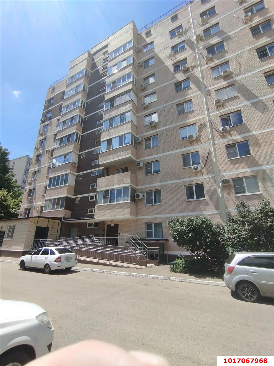 Фото №1: 2-комнатная квартира <span class="whitespace-nowrap">62 м²</span>, <span class="whitespace-nowrap">9/10 эт.</span> - Краснодар, Прикубанский внутригородской округ, мкр. Краевая Клиническая Больница, ул. Восточно-Кругликовская, 74