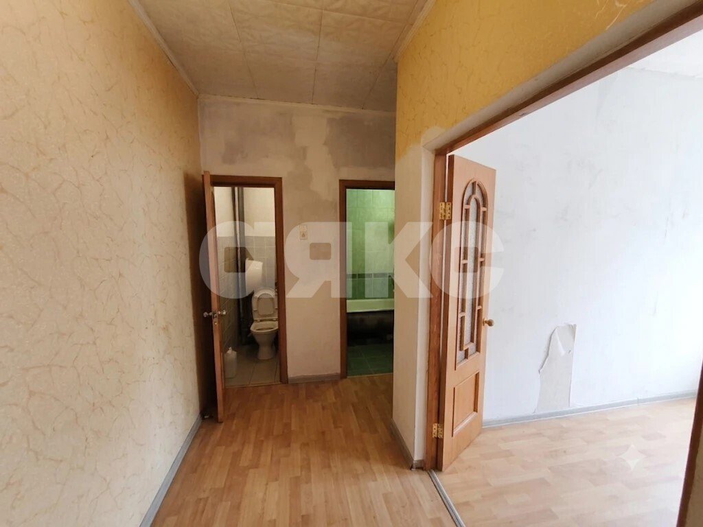Фото №1: 2-комнатная квартира <span class="whitespace-nowrap">41 м²</span>, <span class="whitespace-nowrap">3/4 эт.</span> - Воскресенск, мкр. Центральный, ул. Октябрьская, 12