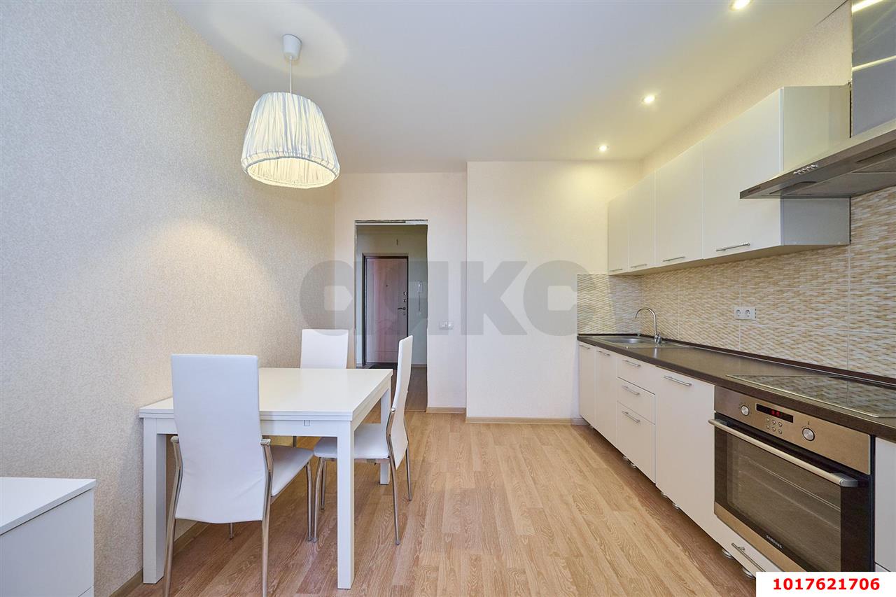 Фото №3: 1-комнатная квартира <span class="whitespace-nowrap">44 м²</span>, <span class="whitespace-nowrap">14/24 эт.</span> - Краснодар, Прикубанский внутригородской округ, 40 лет Победы, мкр. жилой комплекс Достоевский, ул. Достоевского, 84/1