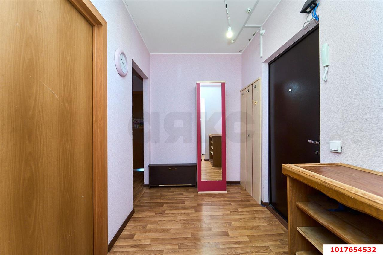 Фото №12: 2-комнатная квартира <span class="whitespace-nowrap">56 м²</span>, <span class="whitespace-nowrap">13/16 эт.</span> - Краснодар, Прикубанский внутригородской округ, мкр. Восточно-Кругликовский, ул. Черкасская, 131