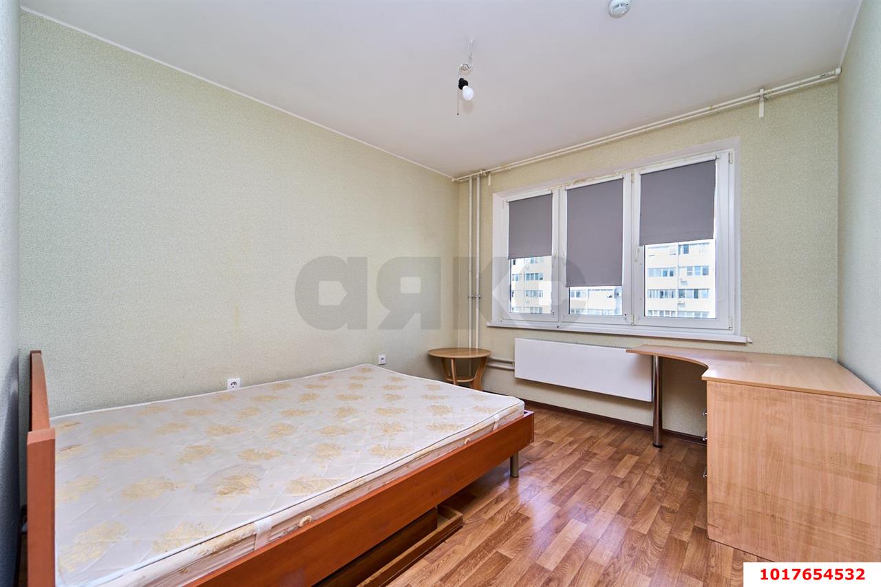 Фото №6: 2-комнатная квартира <span class="whitespace-nowrap">56 м²</span>, <span class="whitespace-nowrap">13/16 эт.</span> - Краснодар, Прикубанский внутригородской округ, мкр. Восточно-Кругликовский, ул. Черкасская, 131