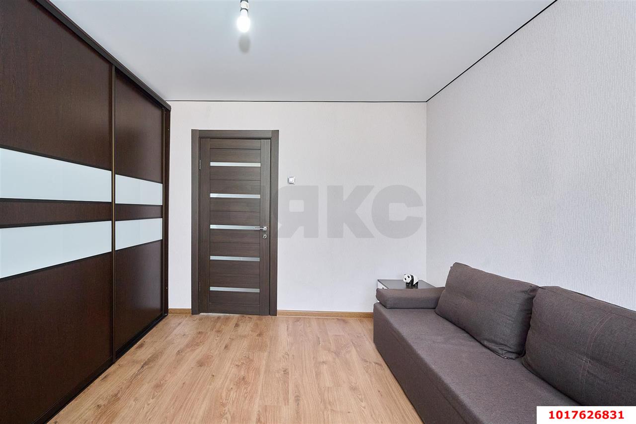 Фото №6: 2-комнатная квартира <span class="whitespace-nowrap">48 м²</span>, <span class="whitespace-nowrap">1/5 эт.</span> - Яблоновский, ул. Космическая, 37