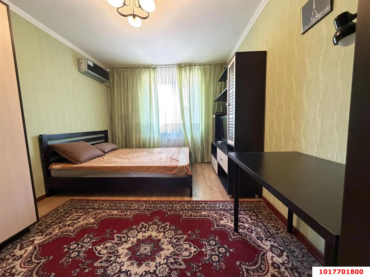 Фото №1: 1-комнатная квартира <span class="whitespace-nowrap">30 м²</span>, <span class="whitespace-nowrap">4/5 эт.</span> - Краснодар, мкр. Западный внутригородской округ, ул. Фёдора Лузана, 17