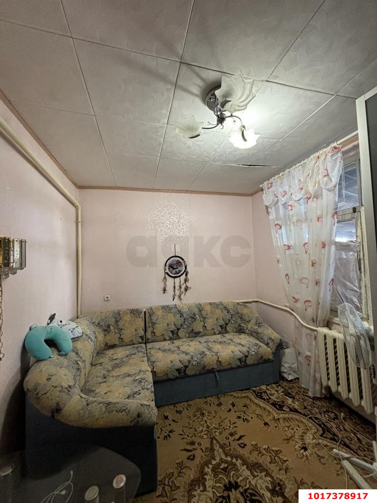 Фото №10: Дом <span class="whitespace-nowrap">93 м²</span> <span class="whitespace-nowrap">+ 2 сот.</span>, <span class="whitespace-nowrap">2 эт.</span> - Краснодар, Прикубанский внутригородской округ, мкр. Славянский, ул. Темрюкская, 41