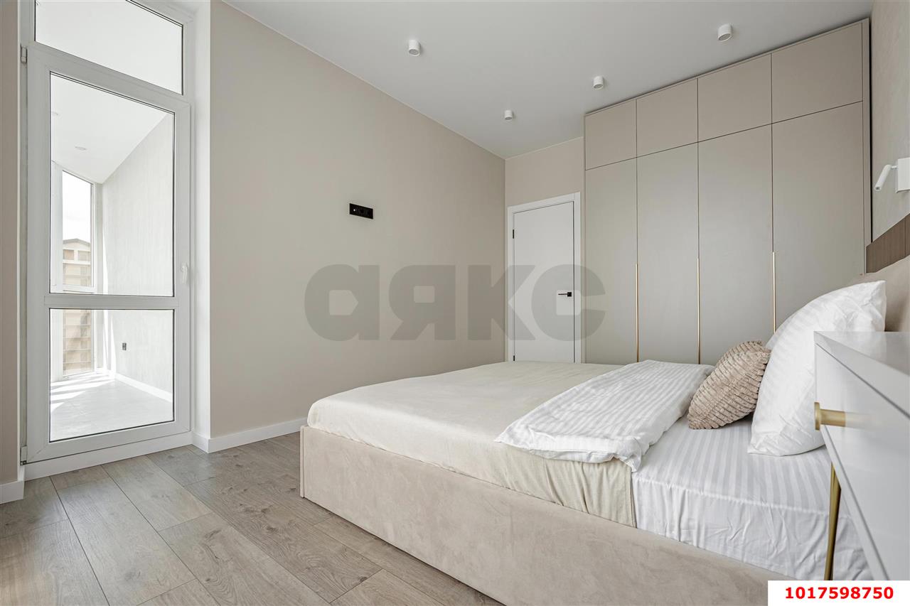Фото №4: 2-комнатная квартира <span class="whitespace-nowrap">74 м²</span>, <span class="whitespace-nowrap">16/20 эт.</span> - Краснодар, Прикубанский внутригородской округ, мкр. Достояние, ул. им. Мурата Ахеджака, 10А
