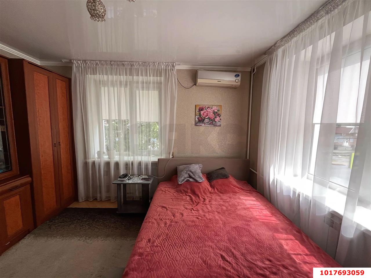 Фото №3: 3-комнатная квартира <span class="whitespace-nowrap">66 м²</span>, <span class="whitespace-nowrap">2/3 эт.</span> - Краснодар, Карасунский внутригородской округ, ж/м Пашковский, ул. Краевая, 9