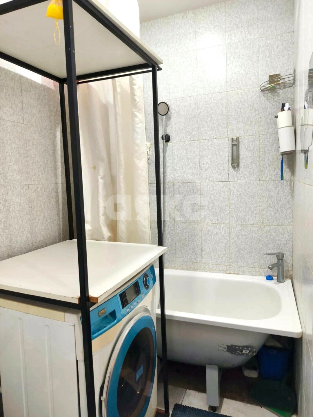 Фото №10: 2-комнатная квартира <span class="whitespace-nowrap">40 м²</span>, <span class="whitespace-nowrap">2/2 эт.</span> - Волгоград, Дзержинский, п. территория рабочий  Гумрак, ул. Байдакова, 2