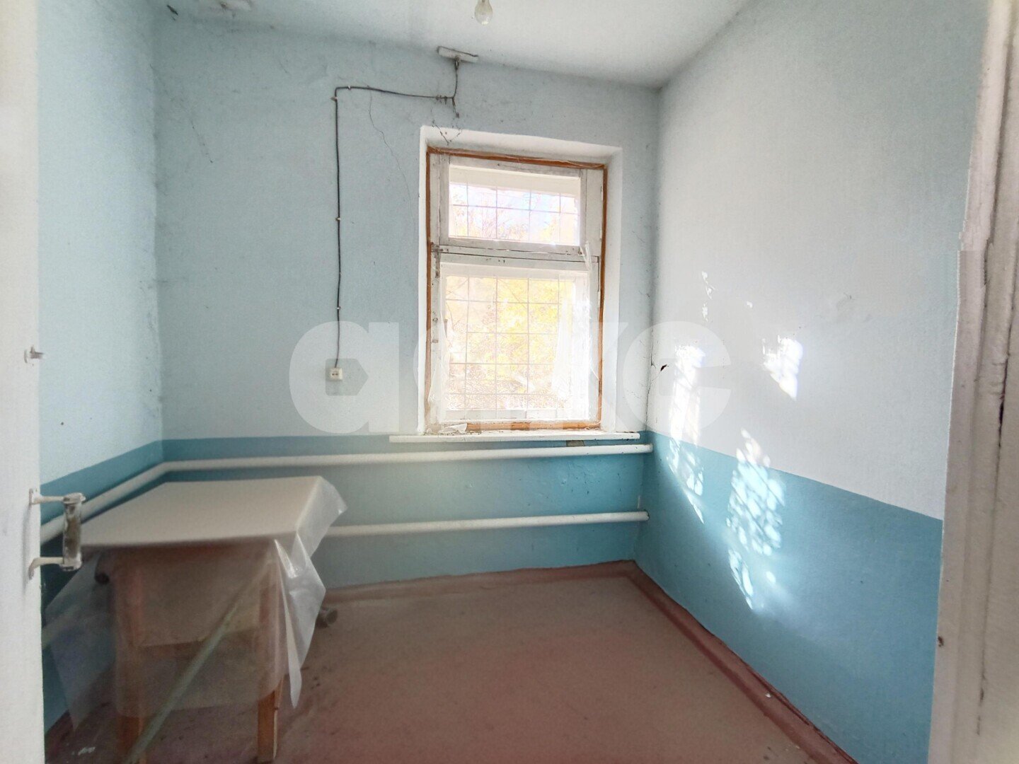 Фото №6: Коммерция <span class="whitespace-nowrap">303 м²</span>, <span class="whitespace-nowrap">1/1 эт.</span> - Дубовка, ул. Степная