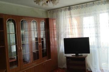 Фото №1: 2-комнатная квартира <span class="whitespace-nowrap">47 м²</span>, <span class="whitespace-nowrap">6/9 эт.</span> - Краснодар, мкр. Комсомольский, ул. 30-й Иркутской Дивизии, 8