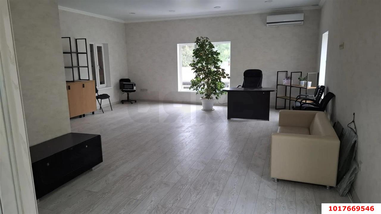 Фото №10: Отдельное здание <span class="whitespace-nowrap">1000 м²</span>, <span class="whitespace-nowrap">1/1 эт.</span> - Новотитаровская, ул. Крайняя, 6В2