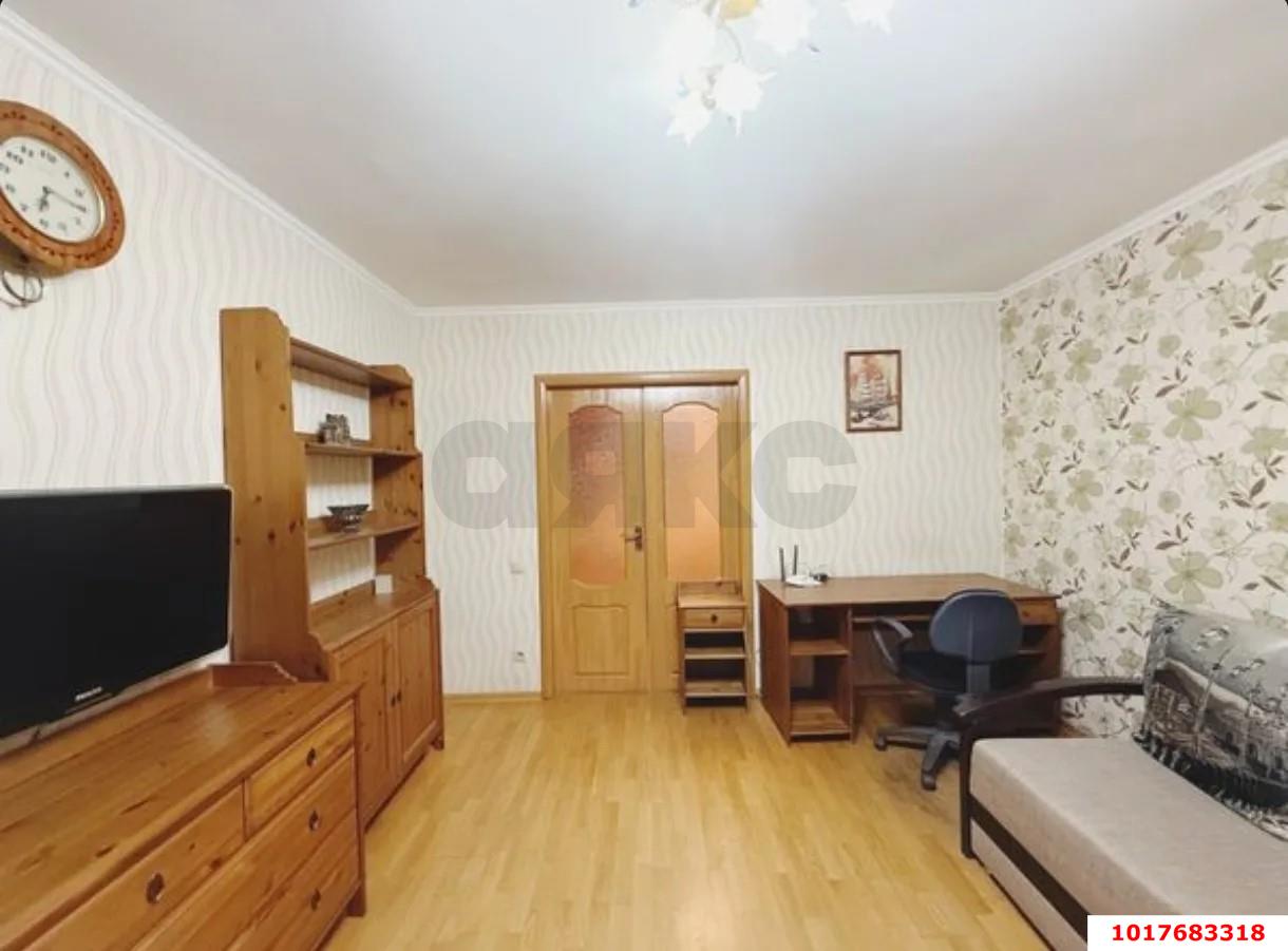 Фото №7: 2-комнатная квартира <span class="whitespace-nowrap">45 м²</span>, <span class="whitespace-nowrap">1/9 эт.</span> - Краснодар, Западный внутригородской округ, мкр. Центральный, ул. Севастопольская, 6