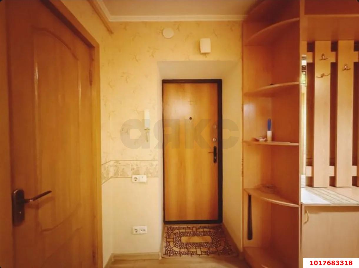 Фото №9: 2-комнатная квартира <span class="whitespace-nowrap">45 м²</span>, <span class="whitespace-nowrap">1/9 эт.</span> - Краснодар, Западный внутригородской округ, мкр. Центральный, ул. Севастопольская, 6