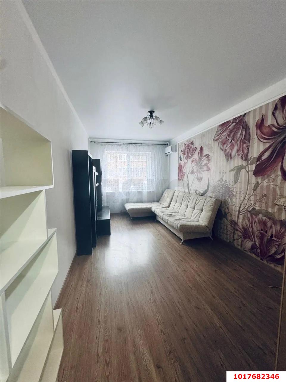 Фото №3: 1-комнатная квартира <span class="whitespace-nowrap">43 м²</span>, <span class="whitespace-nowrap">4/7 эт.</span> - Краснодар, Прикубанский внутригородской округ, мкр. Музыкальный, ул. имени Сергея Есенина, 108/1