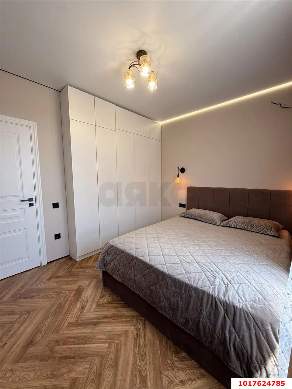 Фото №10: 2-комнатная квартира <span class="whitespace-nowrap">46 м²</span>, <span class="whitespace-nowrap">10/24 эт.</span> - Краснодар, Прикубанский внутригородской округ, мкр. ЖК Улыбка, ул. имени Героя Георгия Бочарникова, 2