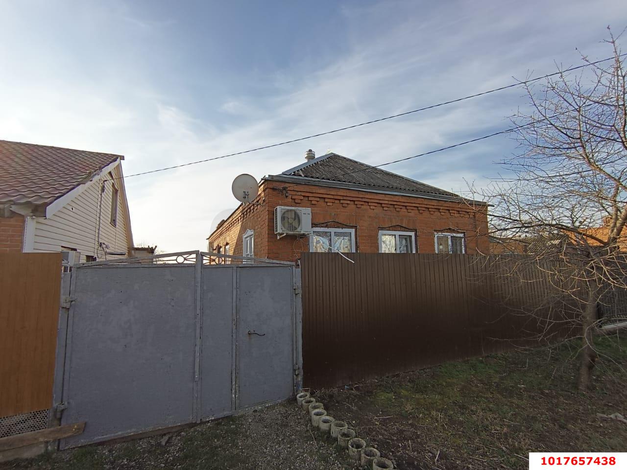 Фото №4: Дом <span class="whitespace-nowrap">63 м²</span> <span class="whitespace-nowrap">+ 6 сот.</span>, <span class="whitespace-nowrap">1 эт.</span> - Елизаветинская, мкр. Прикубанский внутригородской округ, ул. Майская, 31