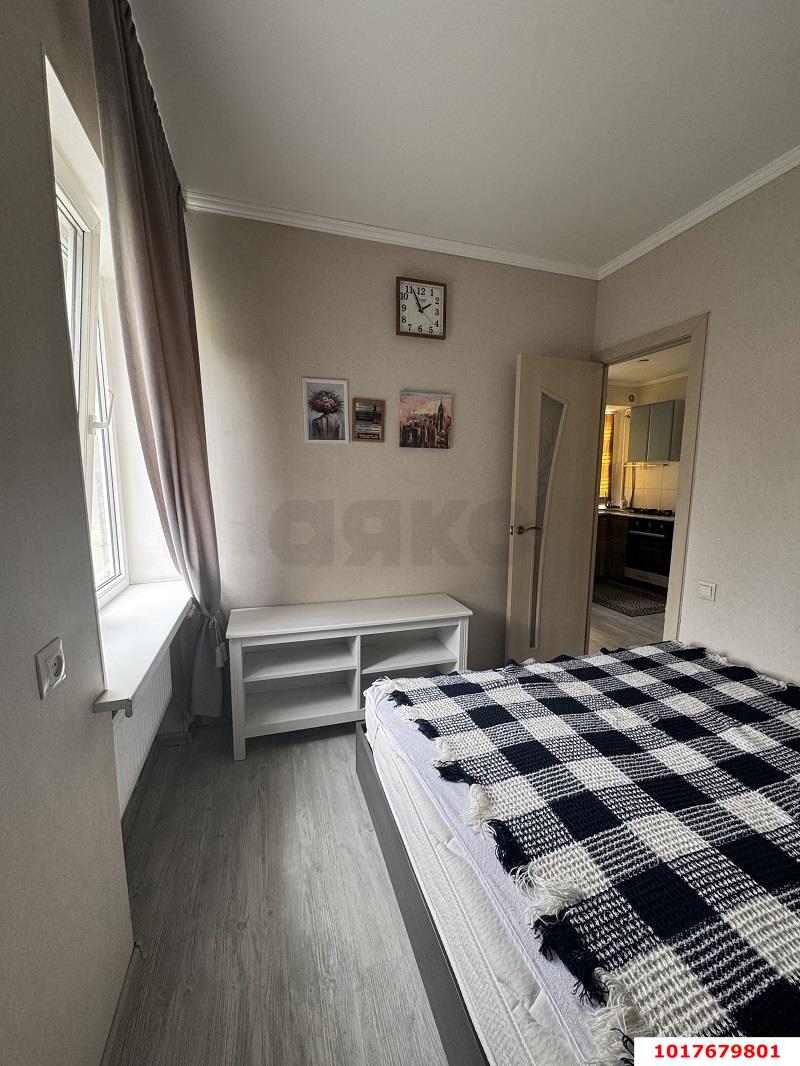 Фото №2: 1-комнатная квартира <span class="whitespace-nowrap">29 м²</span>, <span class="whitespace-nowrap">3/3 эт.</span> - Краснодар, мкр. Западный внутригородской округ, ул. Шоссе Нефтяников, 25